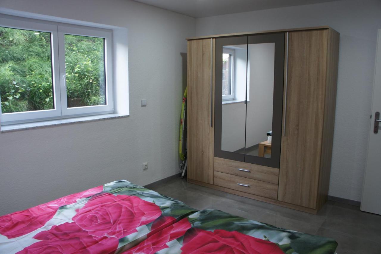 2- Zimmer-Wohnung Weilerswist Esterno foto
