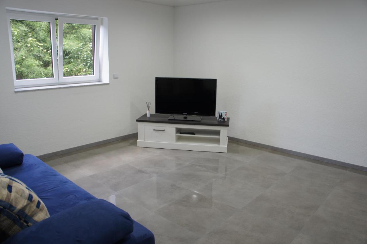 2- Zimmer-Wohnung Weilerswist Esterno foto